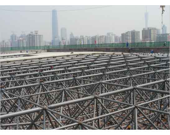 阿勒泰新建铁路干线广州调度网架工程